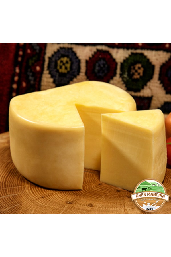 Taze Kelle Kaşar 1,8-2 Kg Arası | Doğal Kars Lezzeti